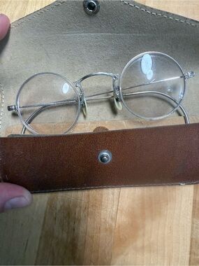 Round Wireframe Glasses in Silver with Clear Lenses